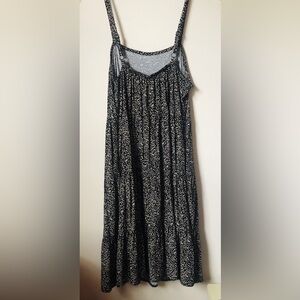 Old Navy Summer Printed  Dress with adjustable straps & pockets . Black n Tan